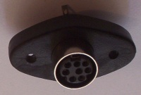 Mini-DIN 8p panel socket